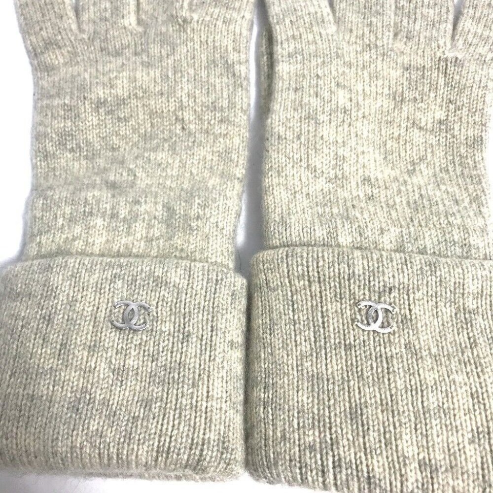 Authentic CHANEL CC CC Mark Glove gloves Cashmere BeigeBased - Picture 3 of 5